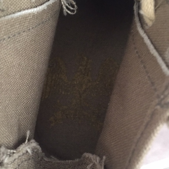 Weebok Shoes in size 10 new ! - Picture 16 of 16